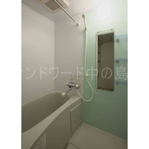 バス・シャワールーム　詳細は、ウィンドワード中の島店までご相談下さい。