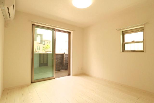 居室・リビング　居室