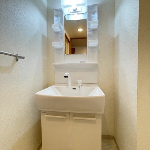 洗面設備　同仕様タイプです