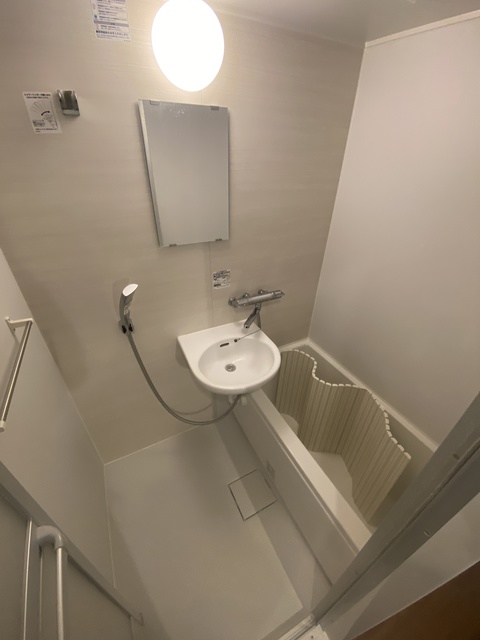 バス・シャワールーム　一日の疲れを癒してくれる大事な場所。