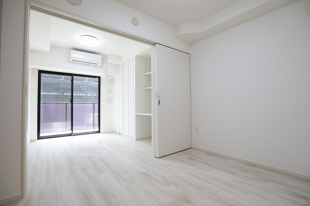 居室・リビング　居室※別部屋参考写真