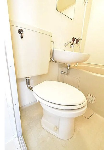 トイレ　別部屋参考写真