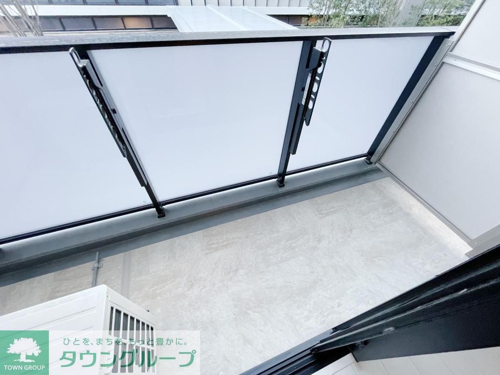 バルコニー　バルコニー