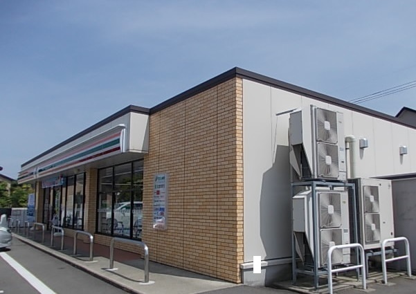 コンビニ　セブンイレブン（コンビニ）まで190m