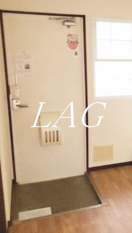 玄関　玄関です。