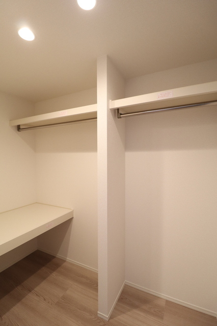 収納　ウォークインクローゼット
