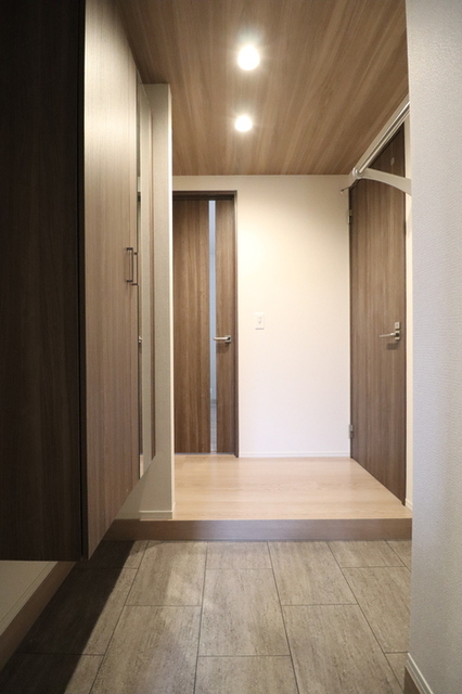 玄関　シューズボックス（トールタイプ）