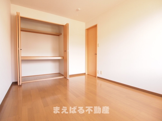 その他　各洋室にクローゼットを完備