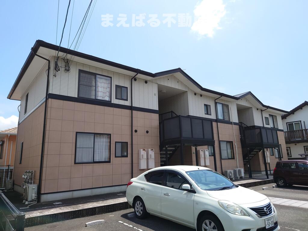 建物外観　閑静な住宅街に立地