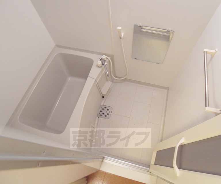 バス・シャワールーム　ゆったりくつろげるお風呂です！