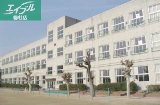 小学校　倉敷市立老松小学校（小学校）まで708m