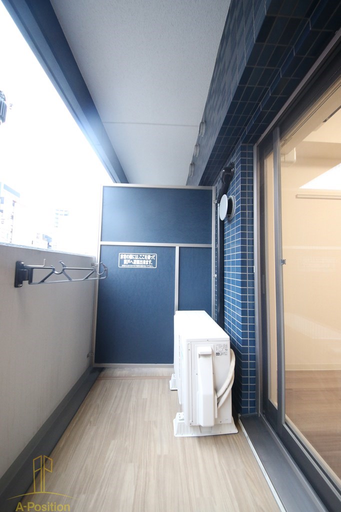 バルコニー　プレサンス難波インフィニティ