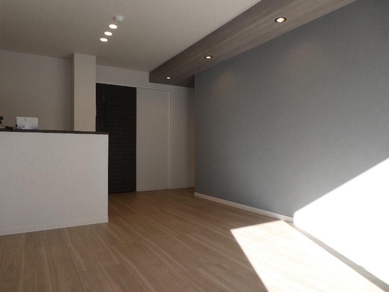 居室・リビング　１２．３帖の広々としたリビング♪