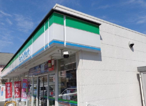 コンビニ　ファミリーマート下永谷店（コンビニ）まで912m