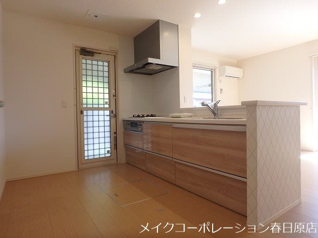 キッチン　写真は同型タイプ