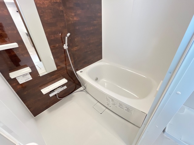 バス・シャワールーム　バス(イメージ)