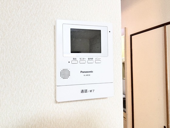 セキュリティ　モニター付きインターホン