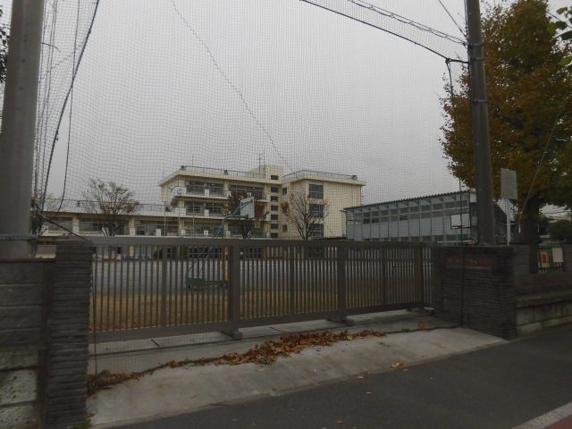小学校　横浜市立平安小学校（小学校）まで297m