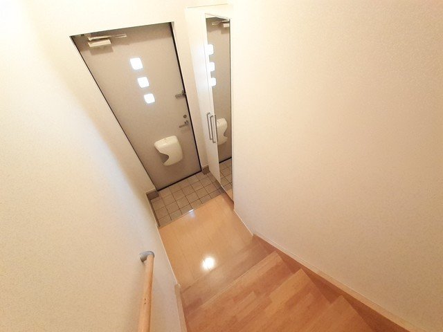 玄関　明るい玄関です