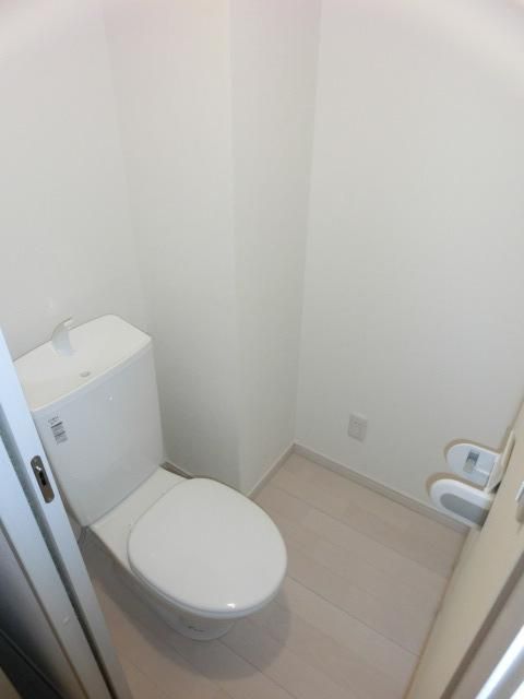 トイレ　トイレ独立