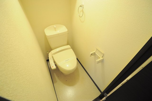 トイレ　同物件別号室
