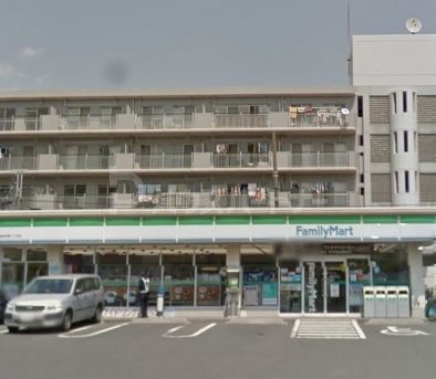 コンビニ　ファミリーマート幕張本郷三丁目店（コンビニ）まで10m
