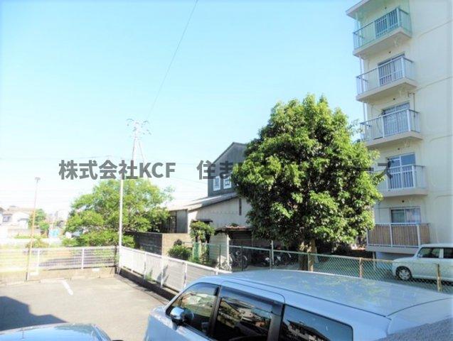 駐車場　駐車スペースもあります