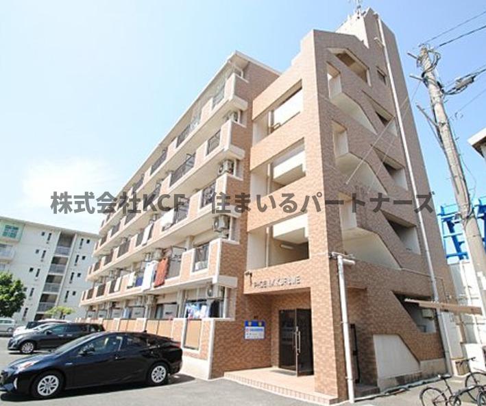 建物外観　落ち着いた雰囲気の外観です