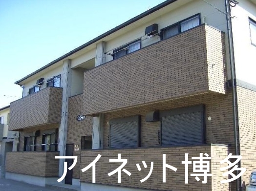 エントランス　閑静な住宅街にあります