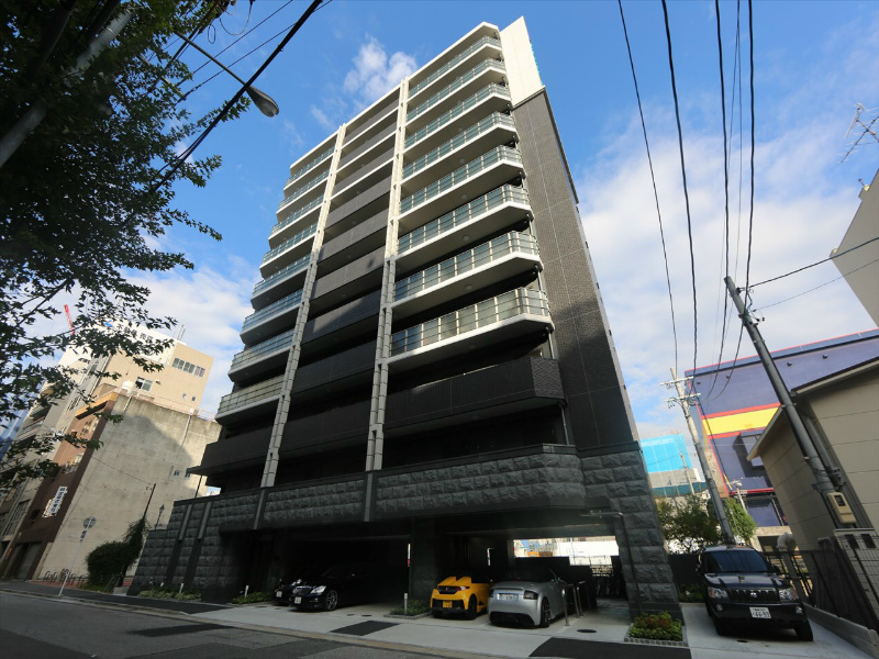 建物外観　外観　分譲賃貸マンション　オートロック　宅配BOX