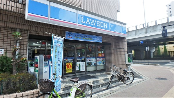 コンビニ　ローソンさいたま上木崎店（コンビニ）まで612m