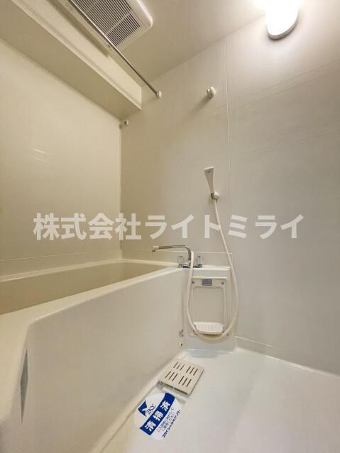 バス・シャワールーム　同タイプ参考写真?