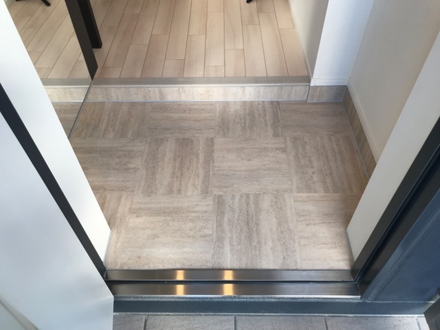 玄関　イメージ