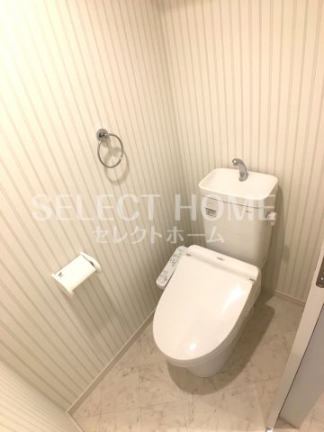 トイレ　コンパクトで使いやすいトイレです