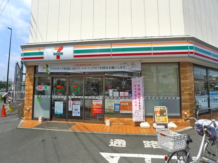 コンビニ　セブンイレブン　足立椿二丁目店（コンビニ）まで178m