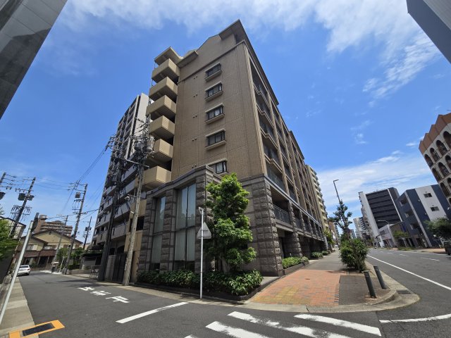 建物外観　マノアール・泉