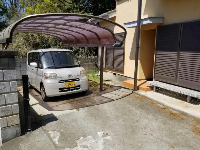駐車場　駐車場