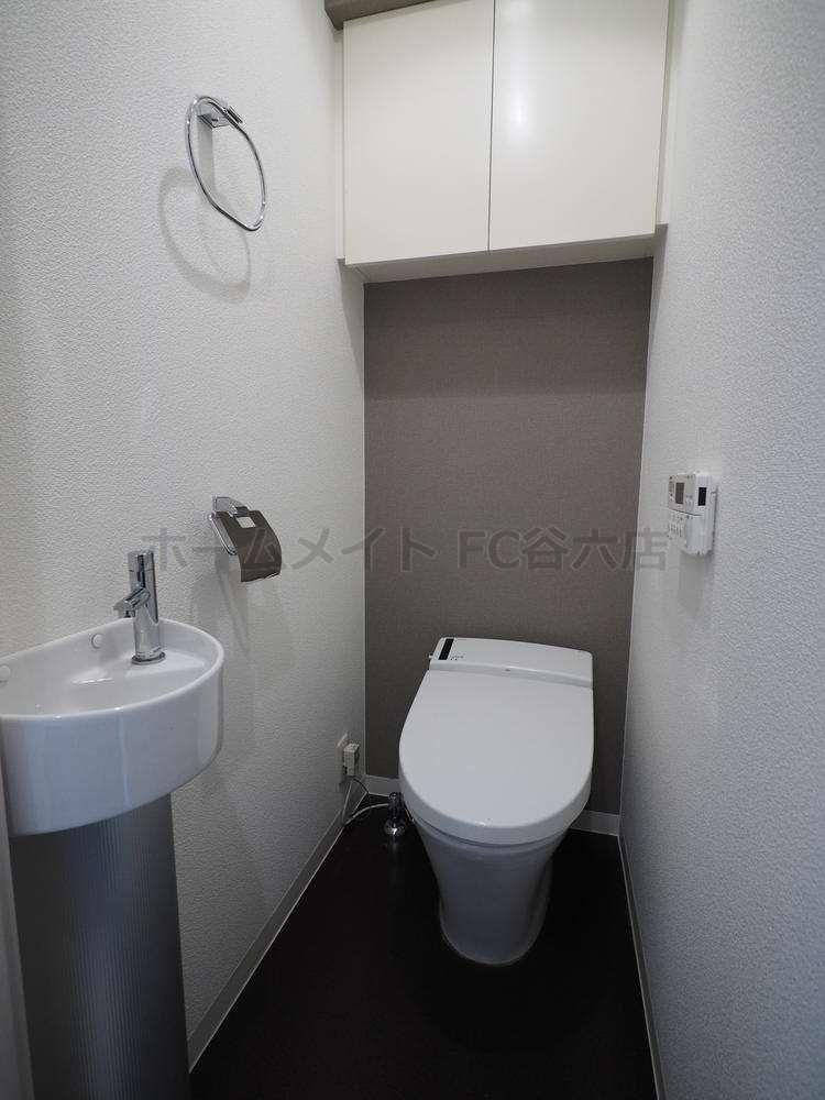 トイレ　ＷＣ
