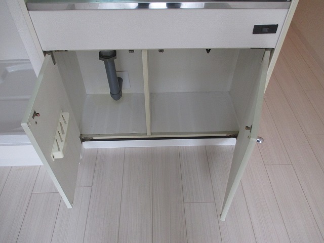その他部屋・スペース　キッチン下部には収納があります