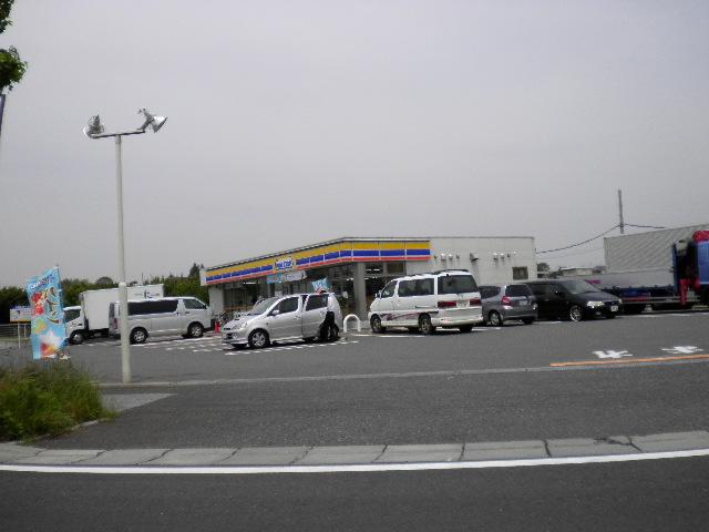コンビニ　ミニストップ　市川東高校前（コンビニ）まで633m