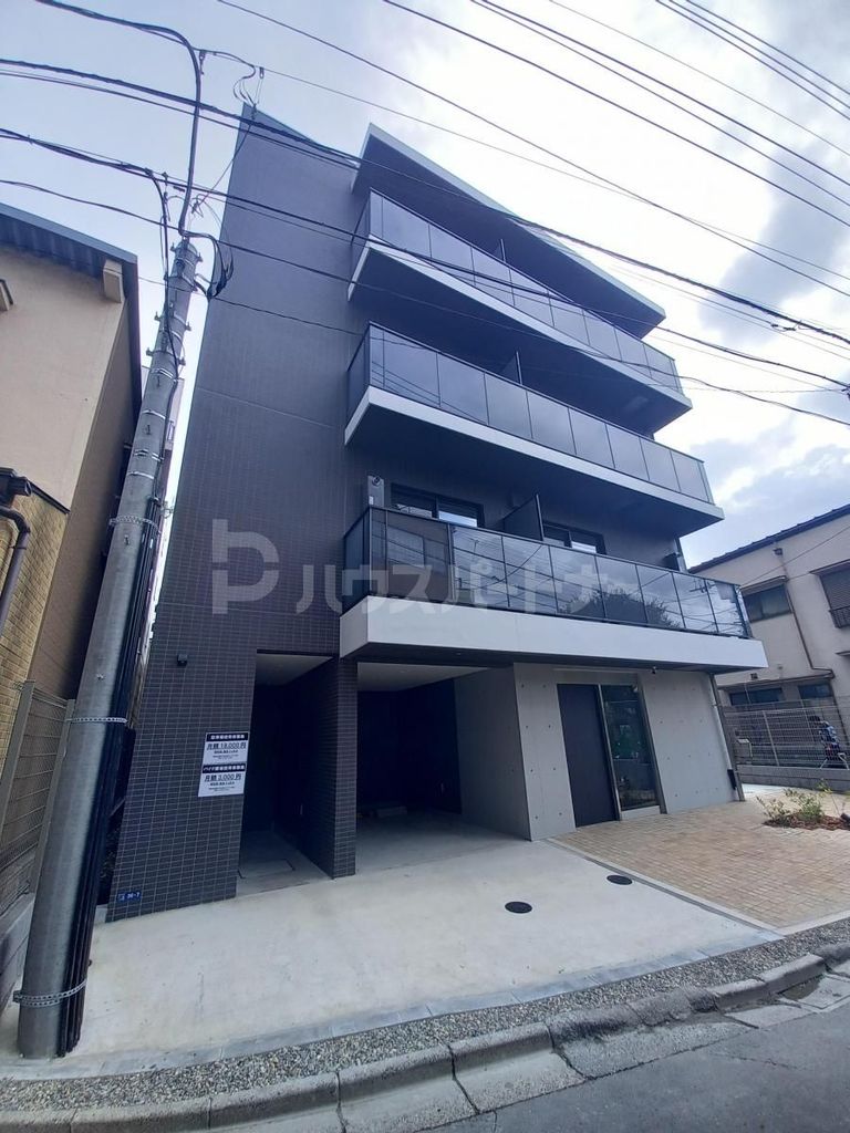 建物外観　バルコニー