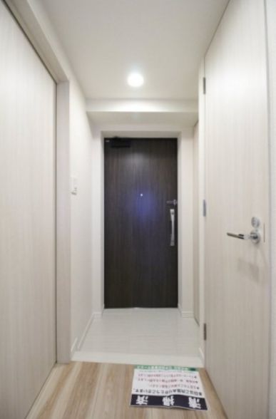 玄関　弊社は都内全域の物件をご紹介可能です！