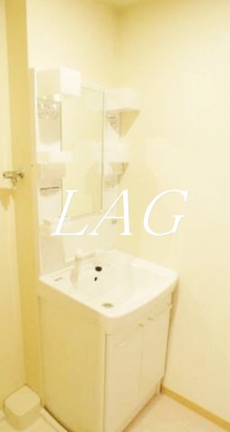洗面設備　洗面台です。