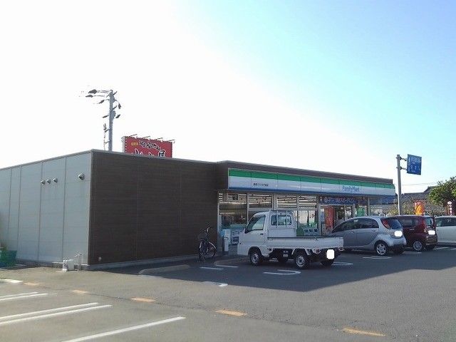 コンビニ　ファミリーマート 干居店（コンビニ）まで400m