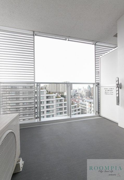 バルコニー　※同タイプの別のお部屋です。