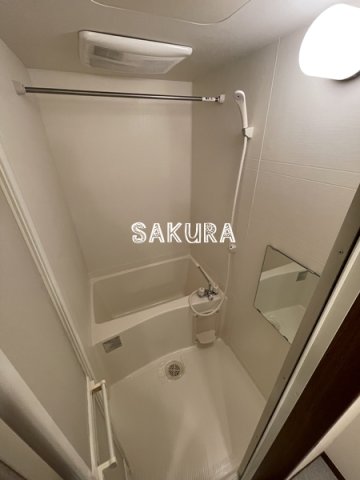 バス・シャワールーム　日々の疲れを癒すお風呂です♪