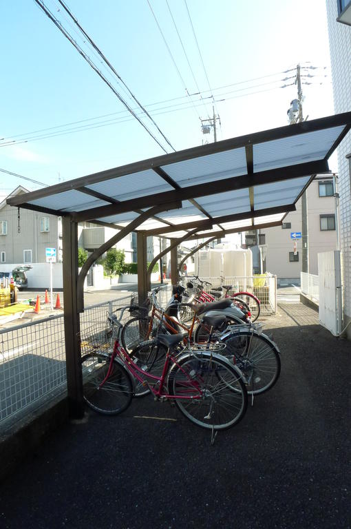 その他共有部分　駐輪場もあります！