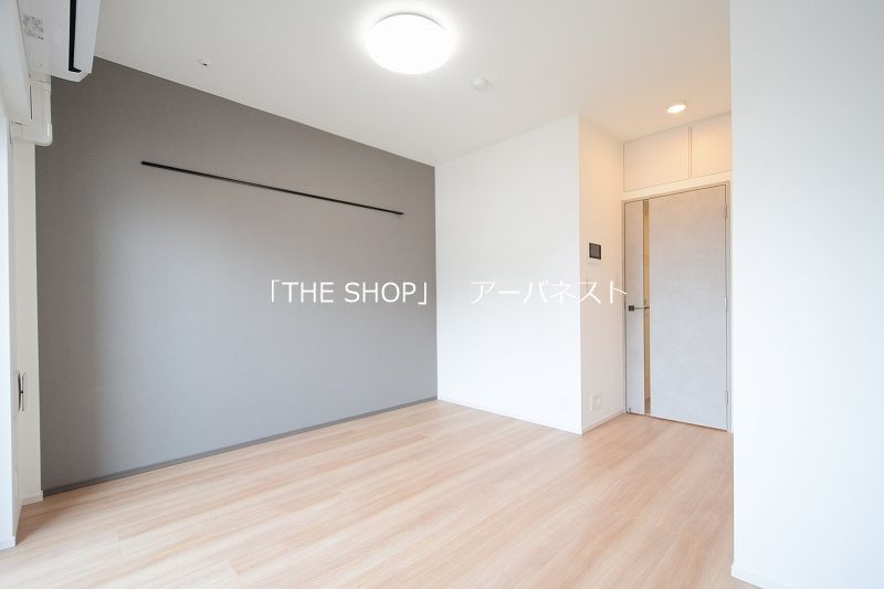 その他部屋・スペース　アクセントクロス貼り！