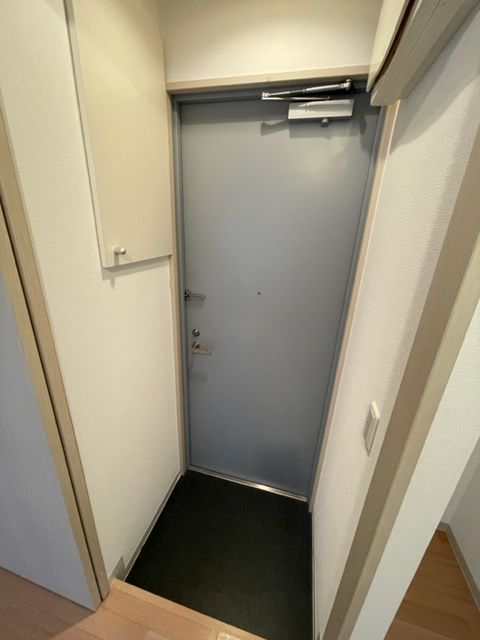 玄関　別部屋の写真ですサクラディアIII