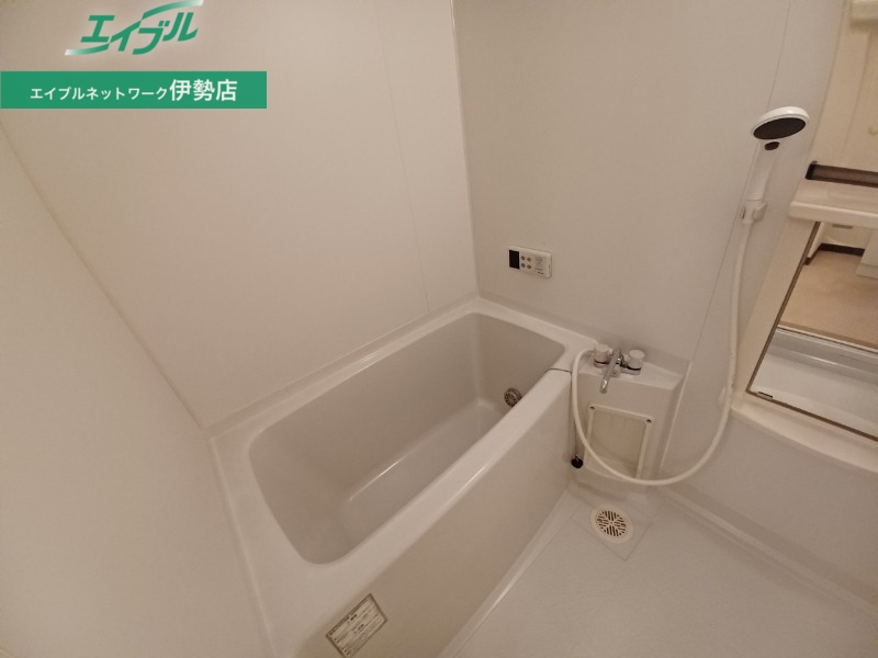 バス・シャワールーム　別部屋参考写真です